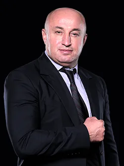 Камилов Роман Михайлович